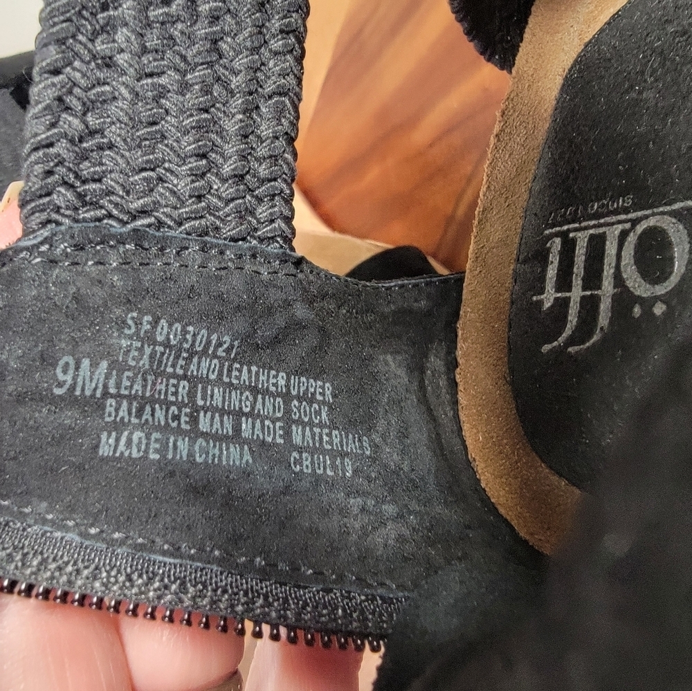 Sofft Black Cork Wedge Sandals - Picture 11 of 11